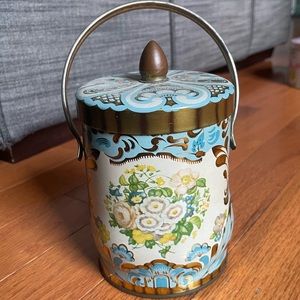 Vintage English tea tin